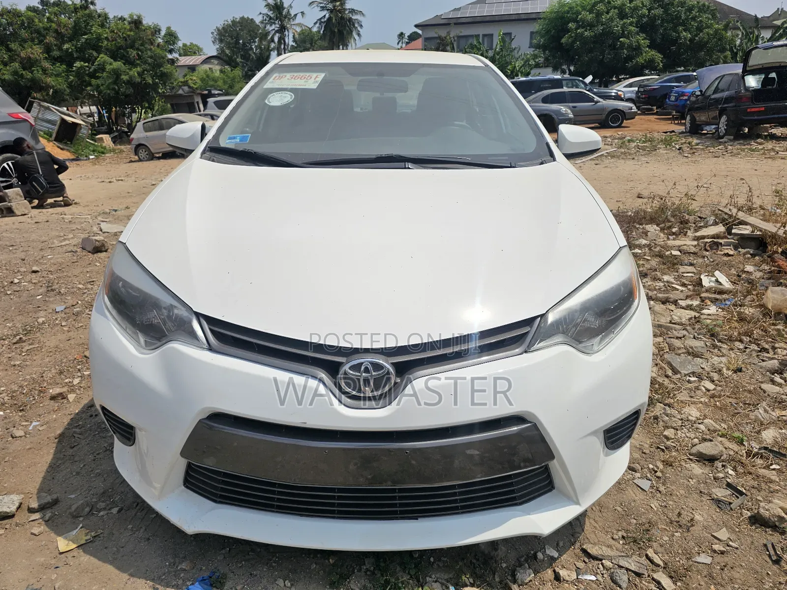 Toyota Corolla LE Plus 4dr Sedan (1.8L 4cyl CVT) 2016 White