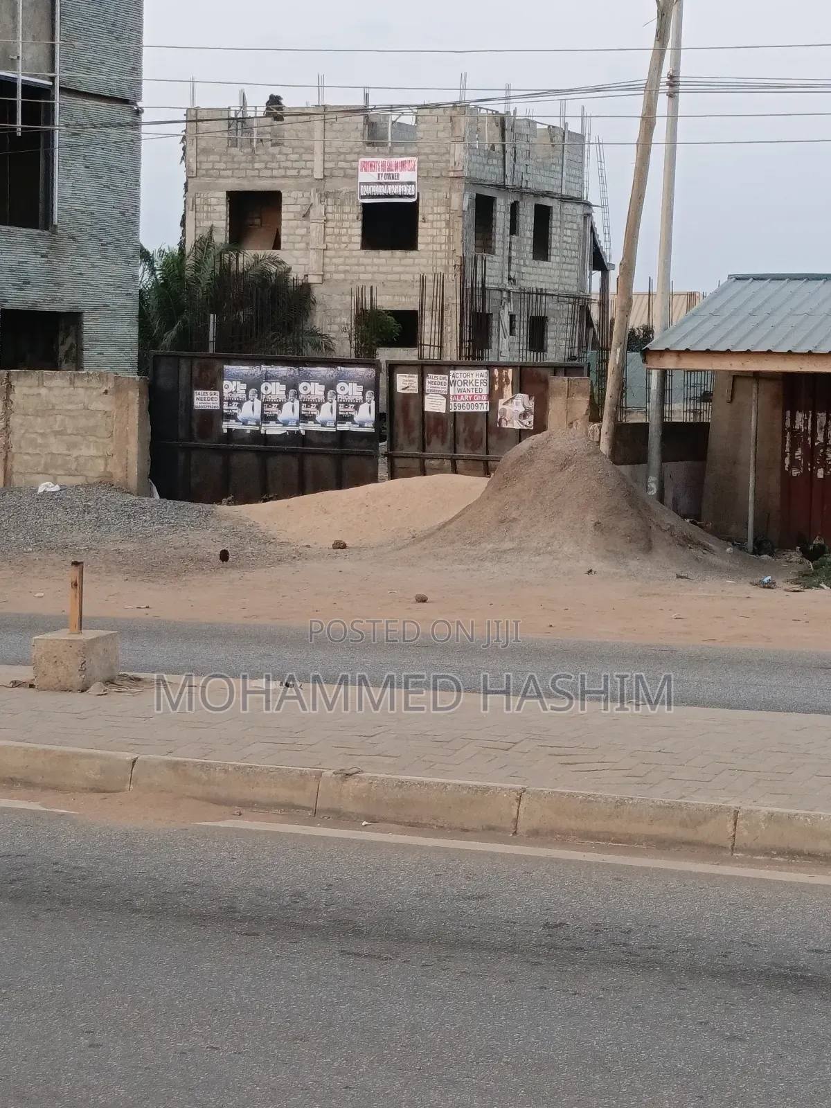 8bdrm Apartment In Mr Ahmad Properties, Adjiriganor For Sale
