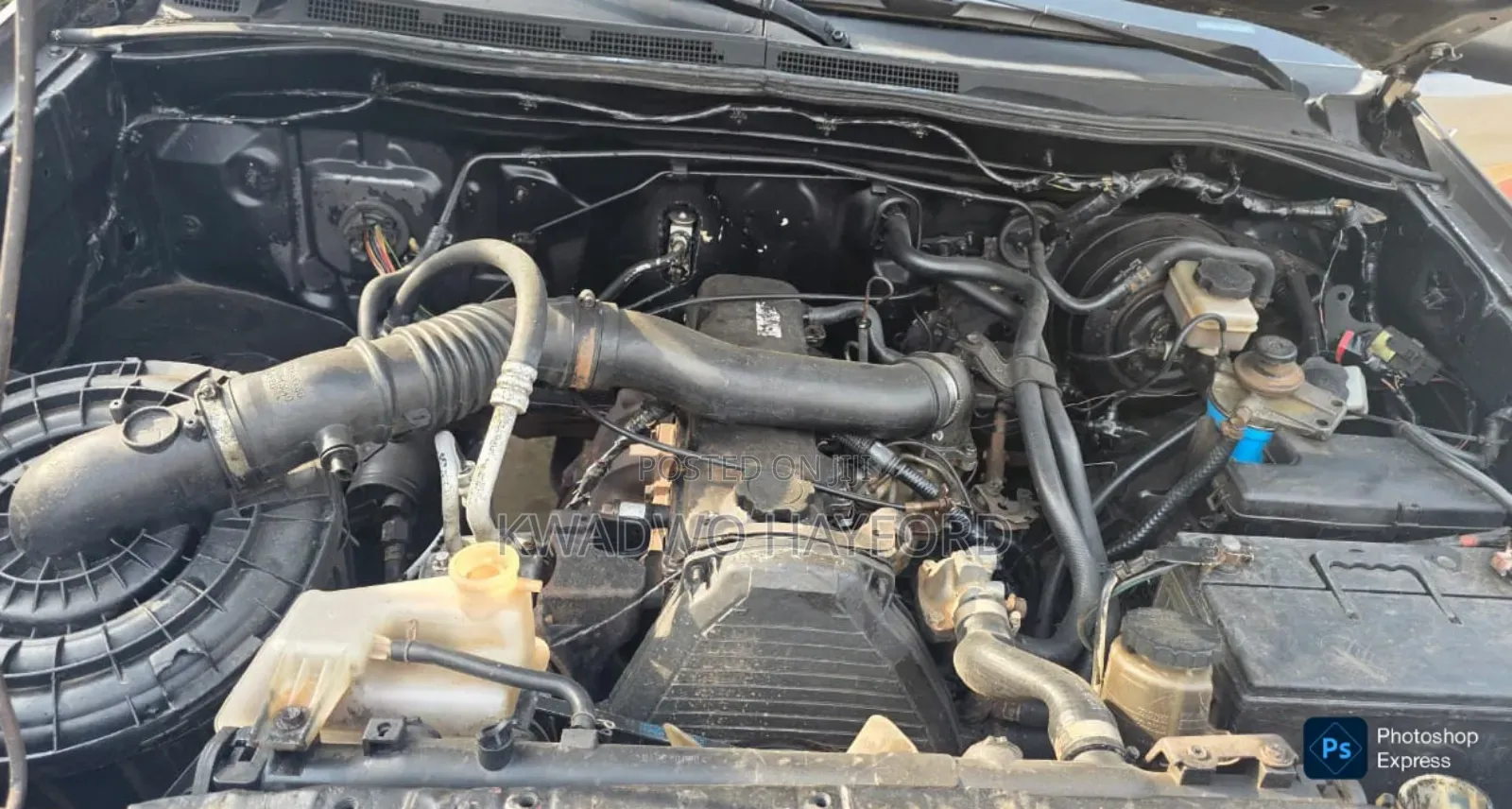 Toyota Hilux 2.5 D-4D SRX 2012 Silver