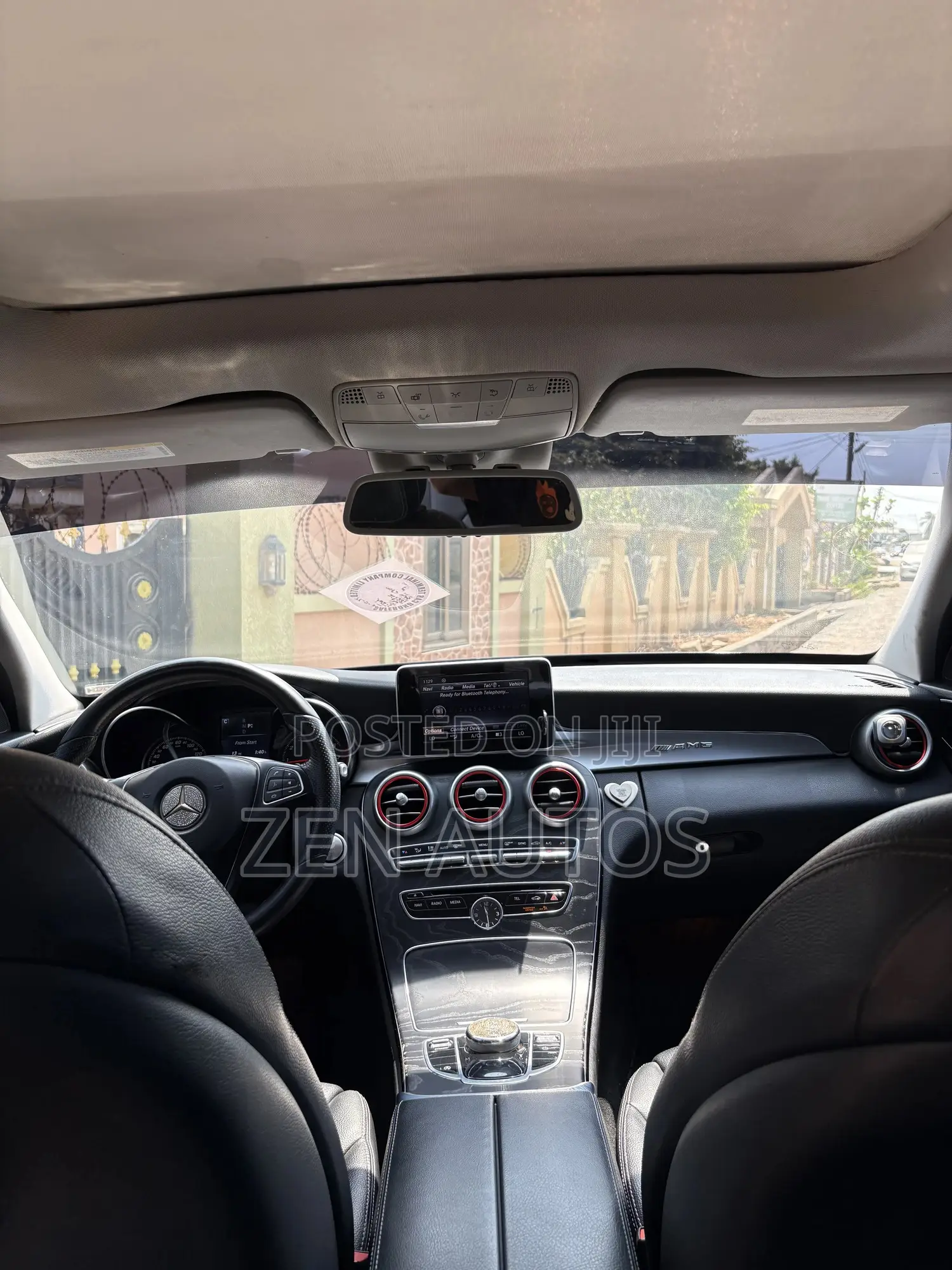 Mercedes-Benz C300 Base Sedan RWD (2.0L 4cyl 7A) 2017 Black