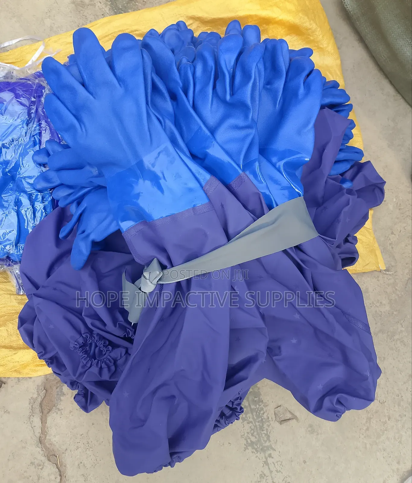 Extra Long Pvc Gloves.