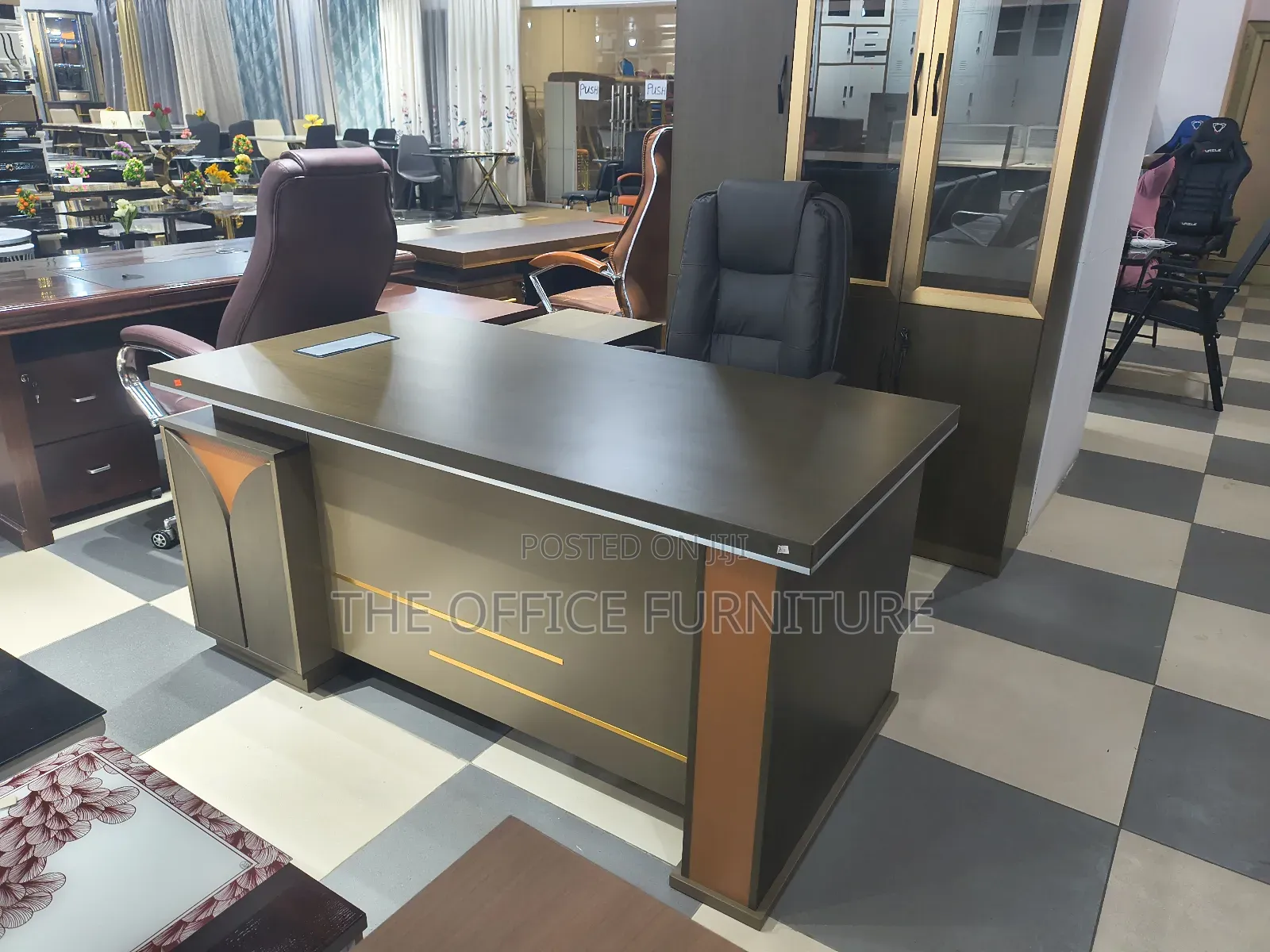 L-shape Executive Office Desk