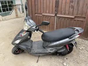 SYM Fnx 125 2024 Silver