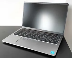 Laptop 8GB Intel SSD 256GB