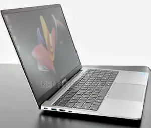 Laptop 8GB Intel SSD 256GB