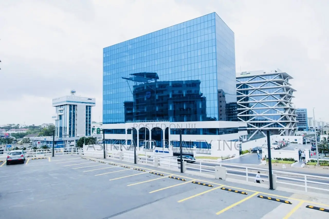 Luxury Office Spaces Renting in Airport City, Premier Business Center