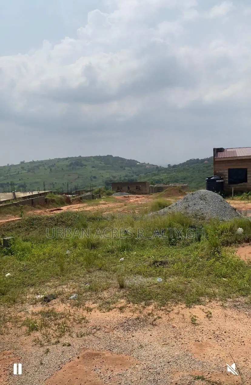 Gt.Accra, Katapor (Deideman) _ 200 Plots of Mountain Land