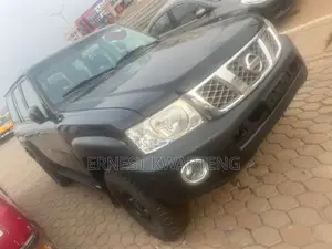 Nissan Patrol 2012 Black
