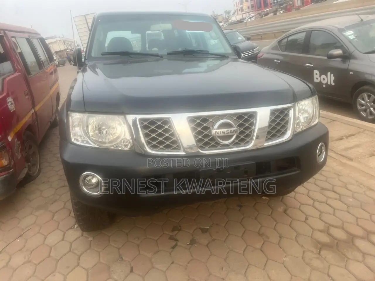 Nissan Patrol 2012 Black