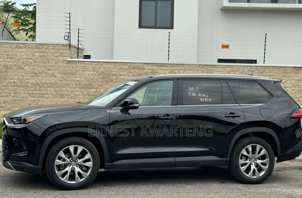 Toyota Grand Highlander 2024 Black