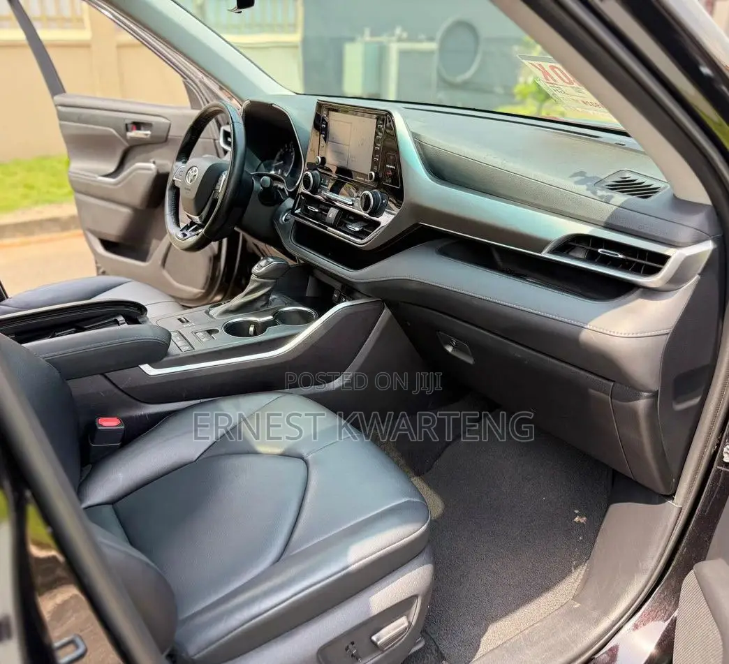 Toyota Highlander Platinum 2021 Black