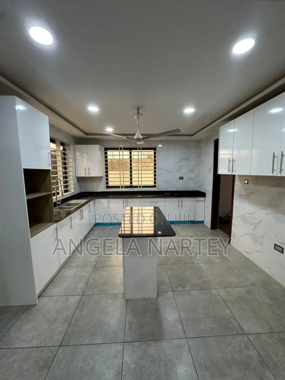 5bdrm House in West Legon, Accra Metropolitan for sale