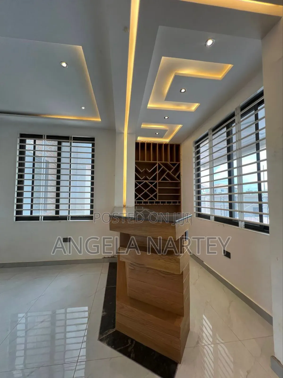 5bdrm House in West Transacco, Accra Metropolitan for sale
