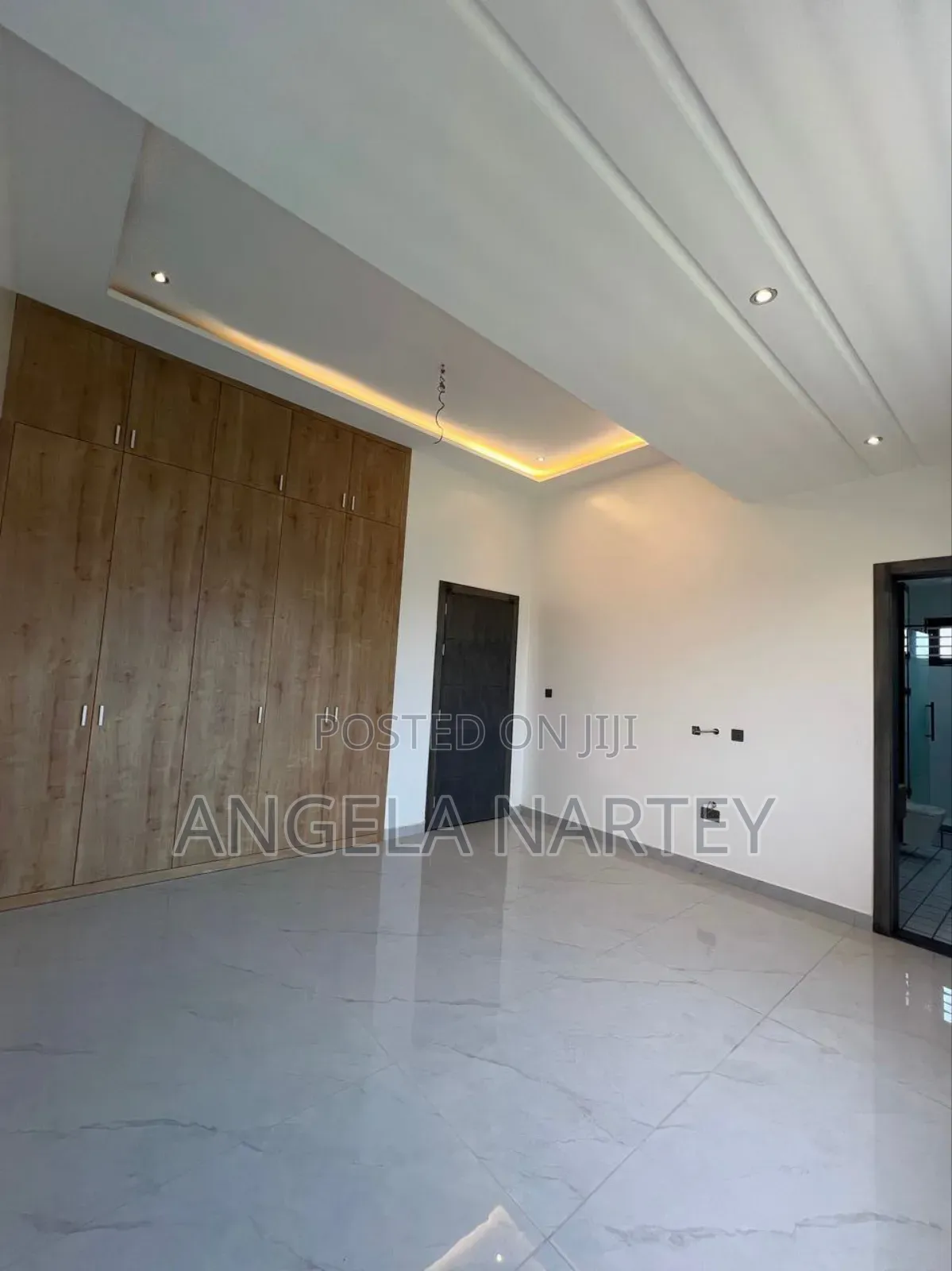 5bdrm House in West Transacco, Accra Metropolitan for sale