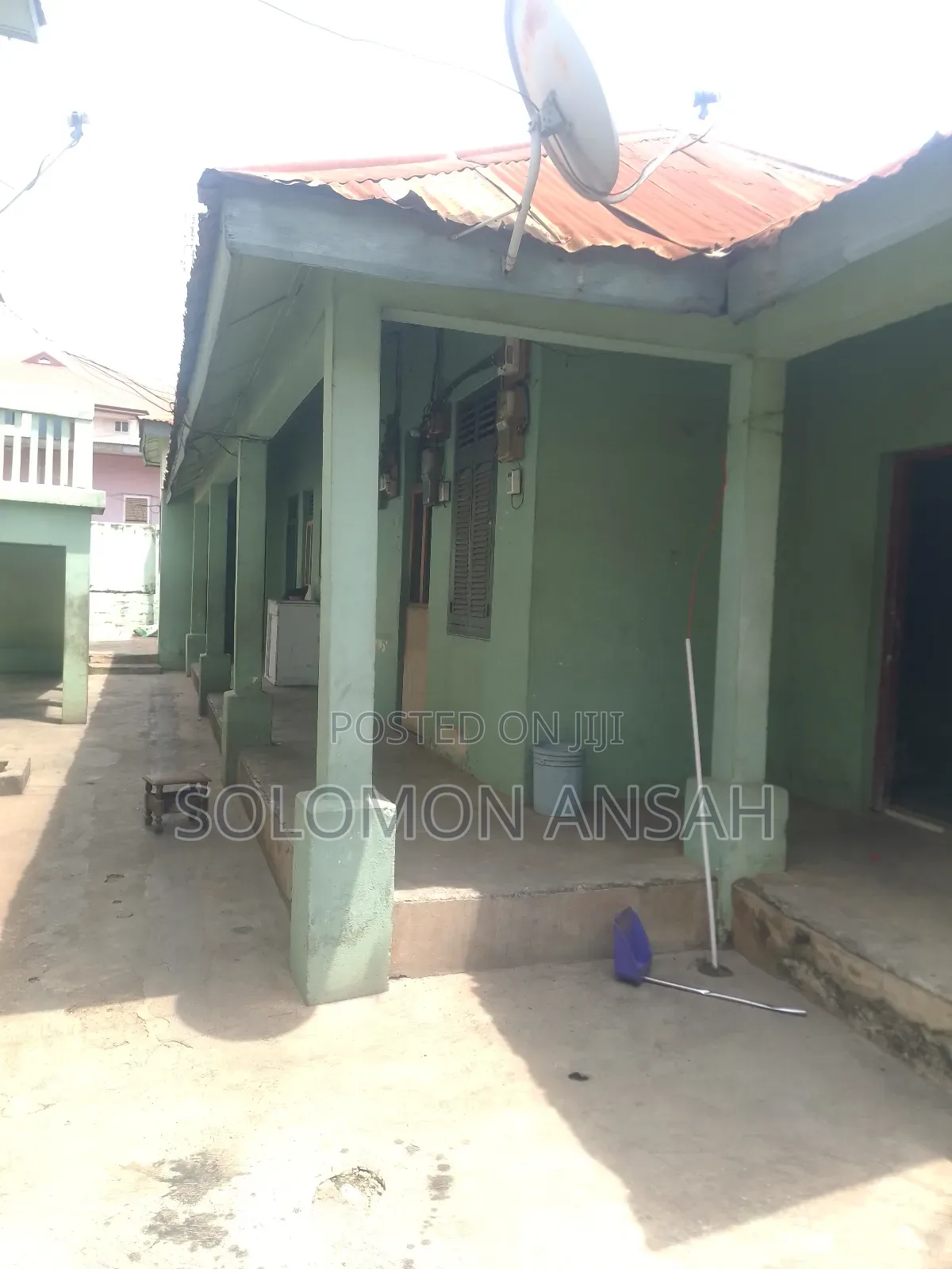 14bdrm House in Free Will Agency, Kumasi Metropolitan for sale