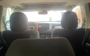 Mitsubishi Outlander 2017 Gray