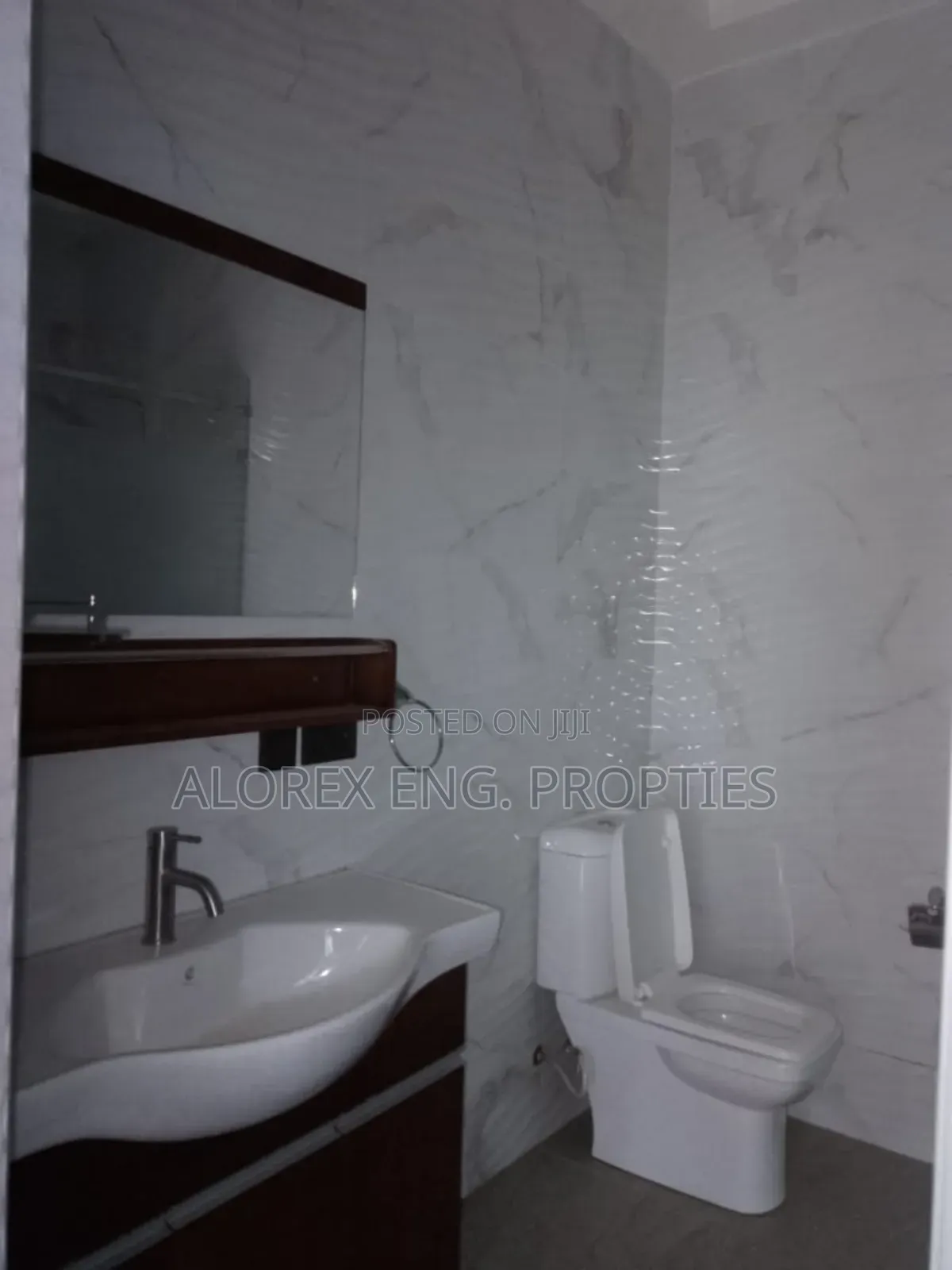 3bdrm House in Botwe, School Junction for sale