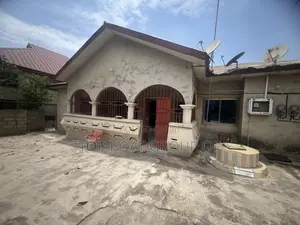 4bdrm House in Top Boat Group Of, Kumasi Metropolitan for sale