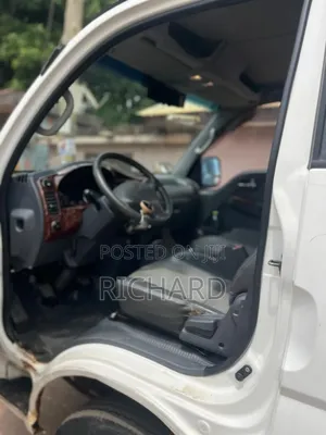 Kia Bongo 2013 White