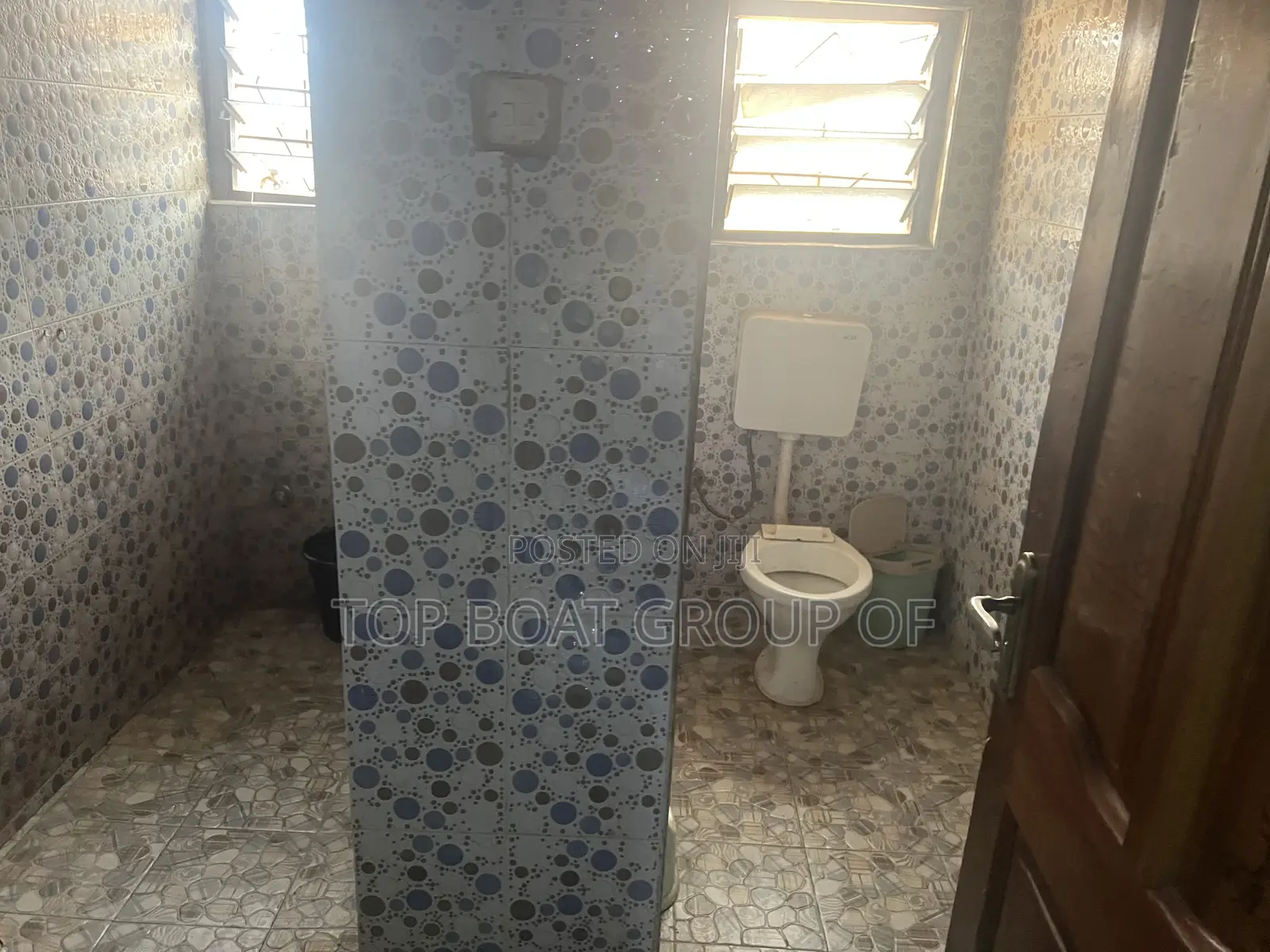 7bdrm House in Top Boat Group Of, Kumasi Metropolitan for sale