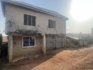 7bdrm House in Top Boat Group Of, Kumasi Metropolitan for sale