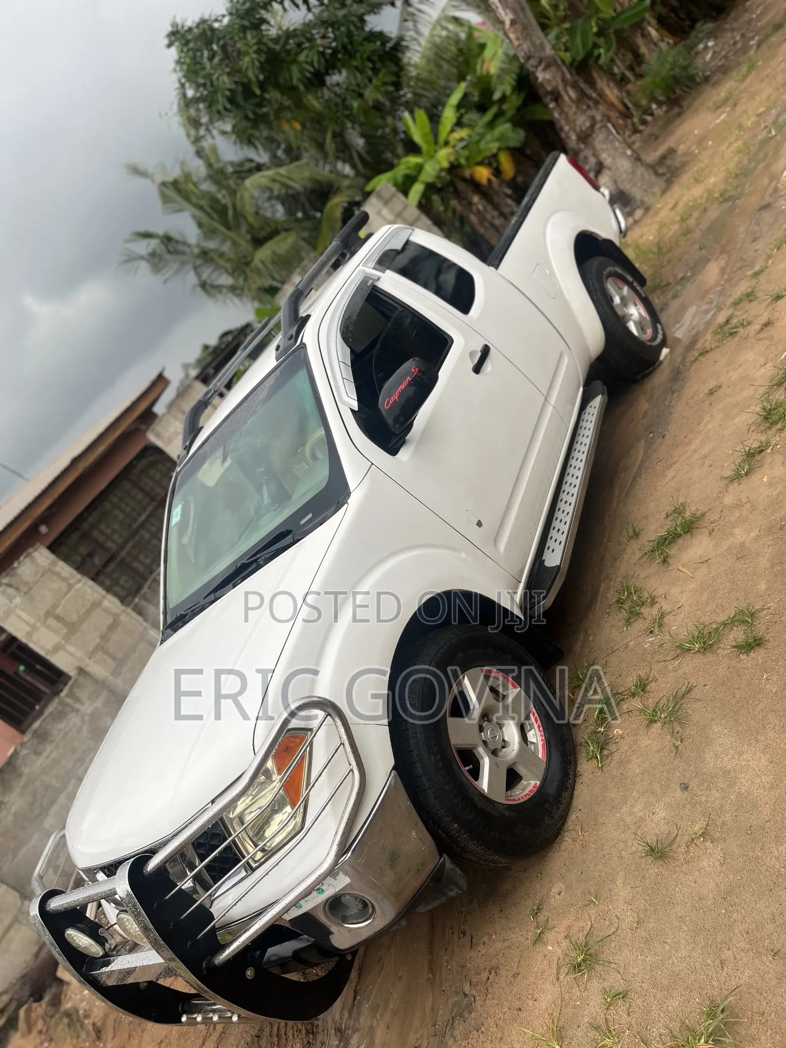 Nissan Frontier 2015 White