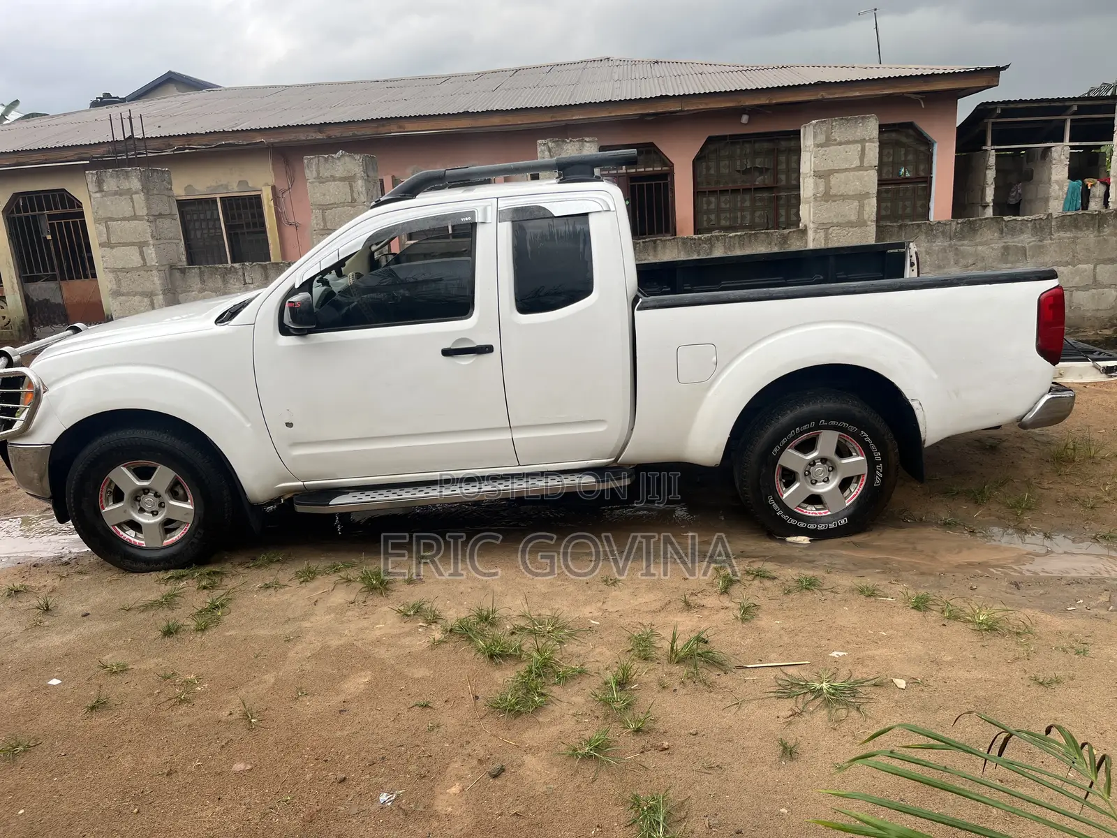Nissan Frontier 2015 White