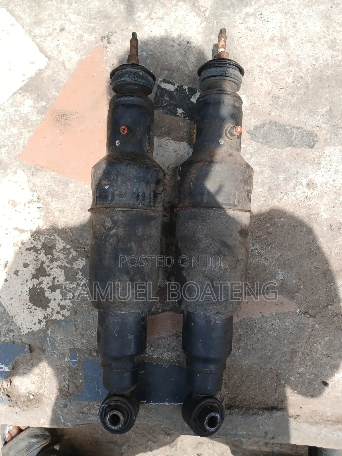 Infinix Qx80 Back Shocks