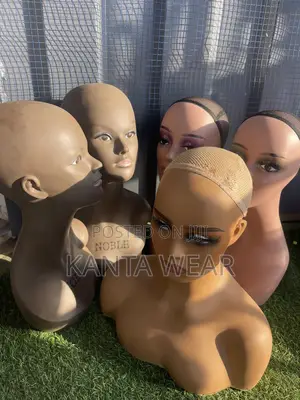 6 Head Mannequins