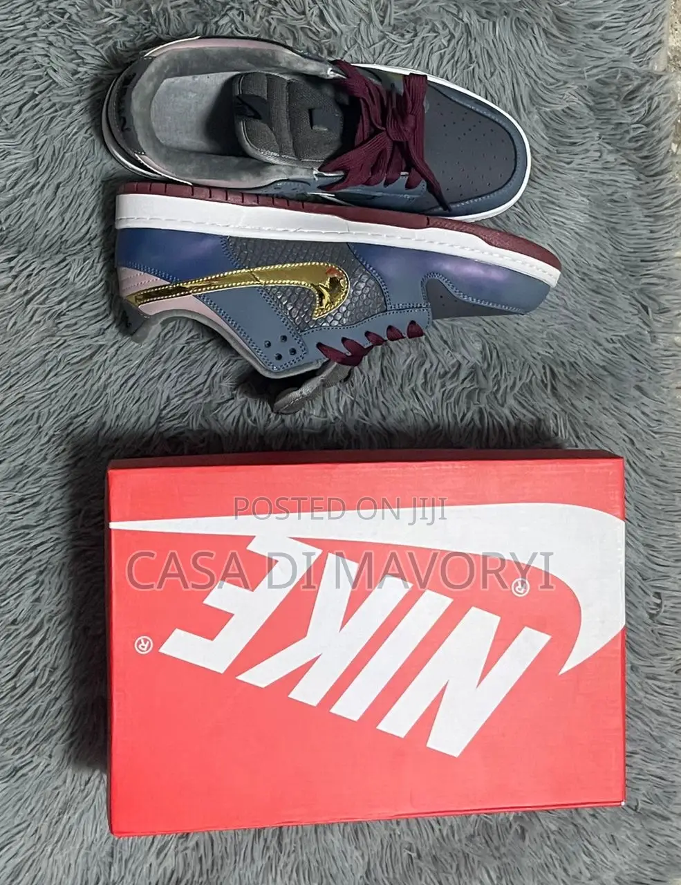 Sneaker/Shoe