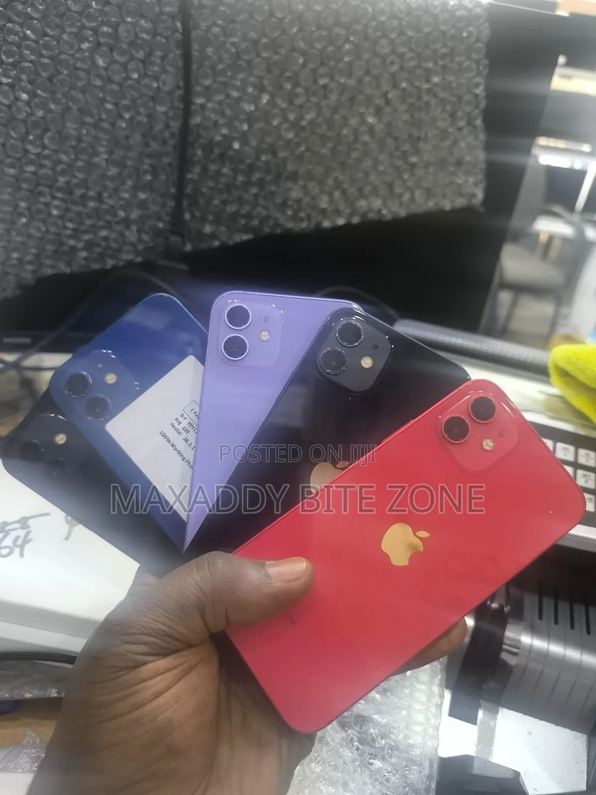 Apple iPhone 12 64 GB
