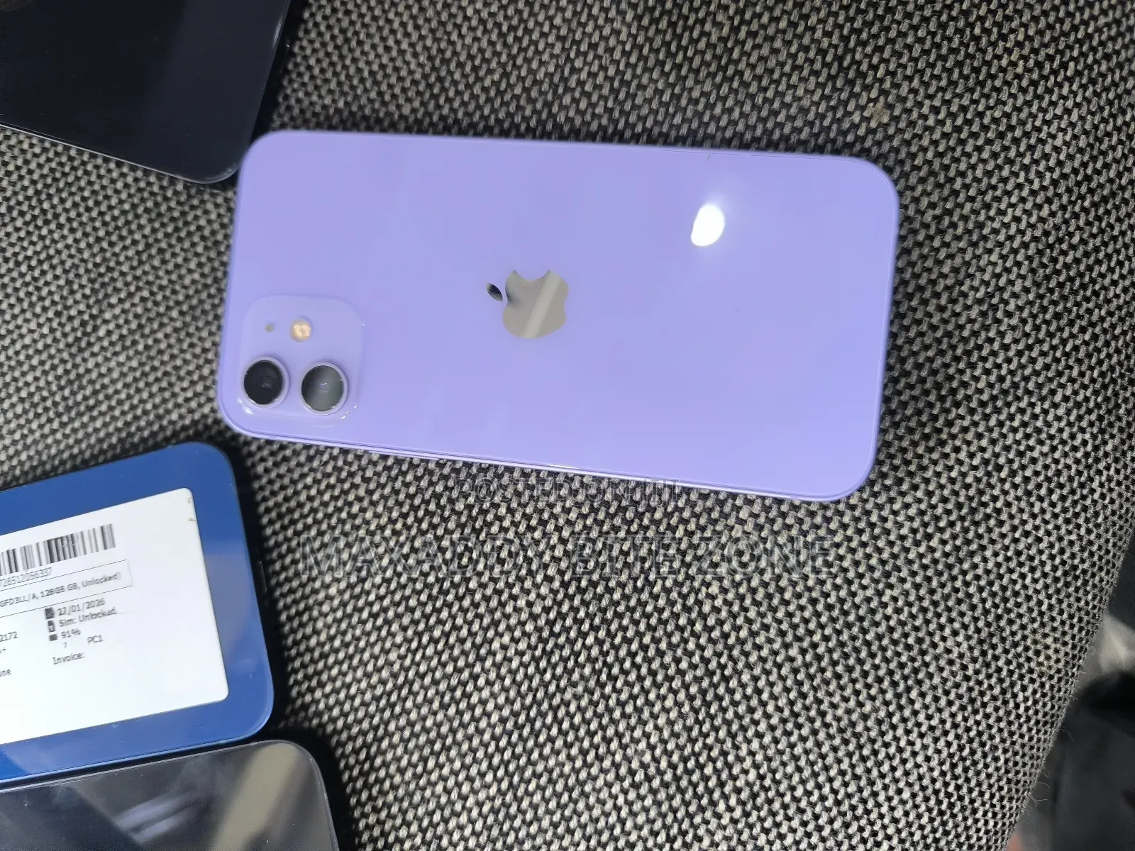 Apple iPhone 12 64 GB