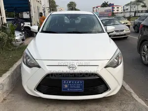 Toyota Yaris iA 1.5 FWD 2016 White