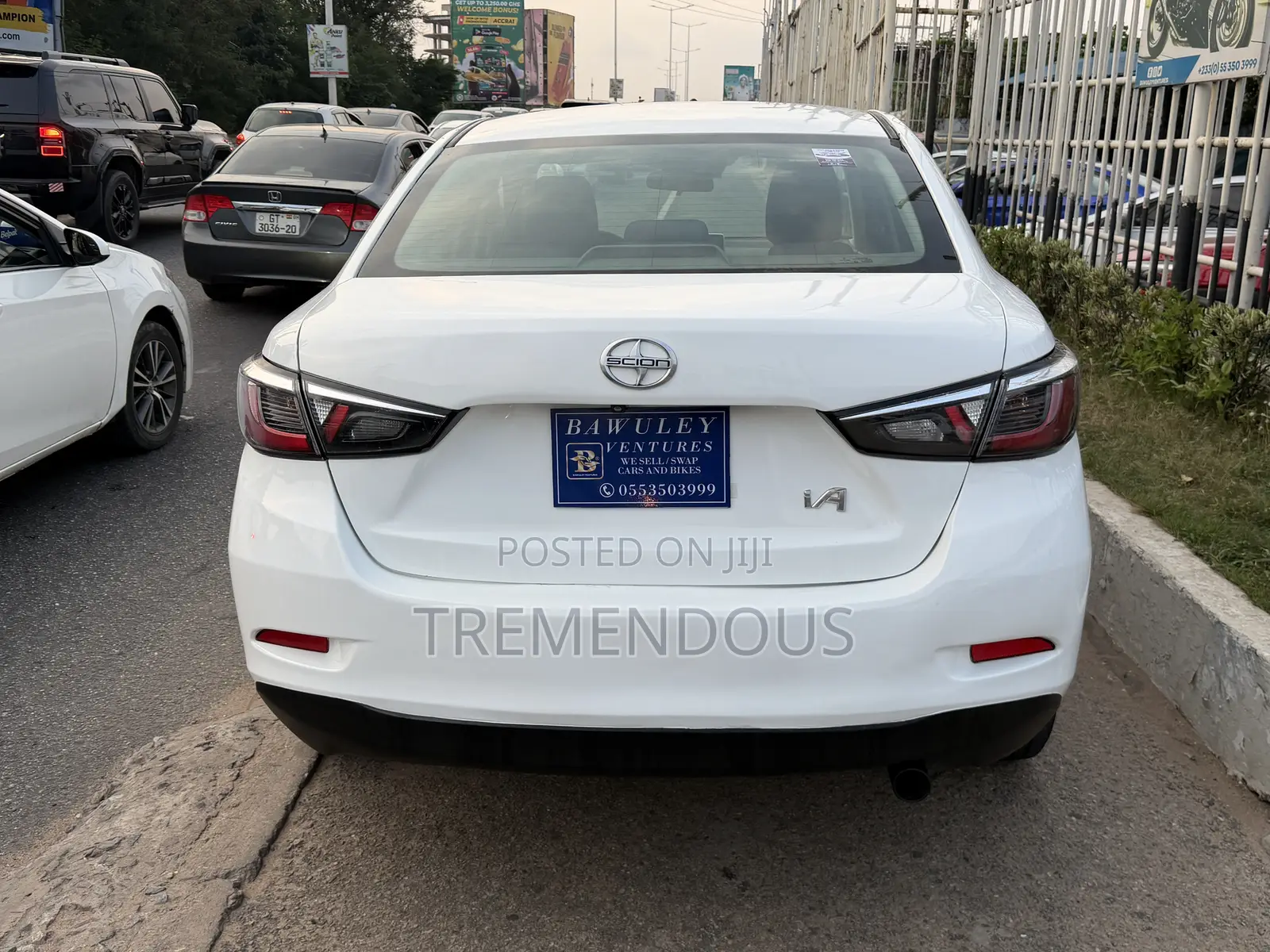 Toyota Yaris iA 1.5 FWD 2016 White