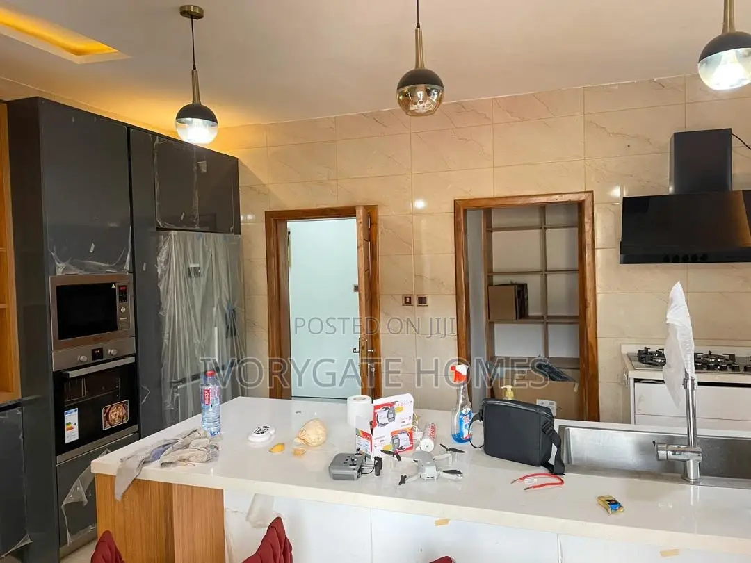 5bdrm House in Millenium City for sale