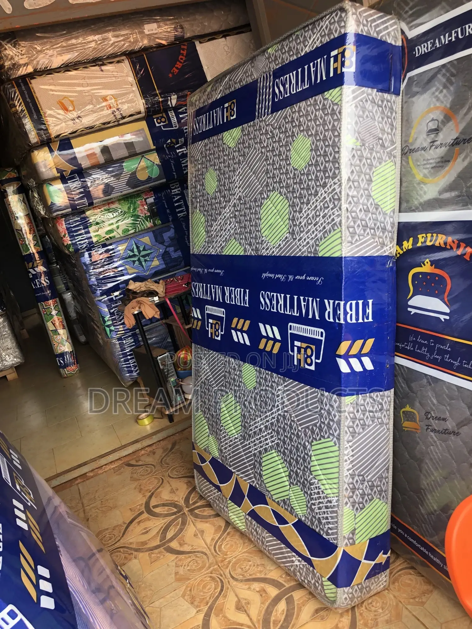 8 Inches One and Half Mattress High Density