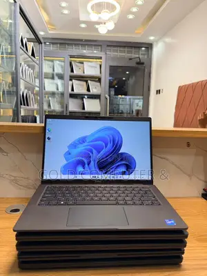 Laptop Dell Latitude 7420 16GB Intel Core i5 SSD 256GB