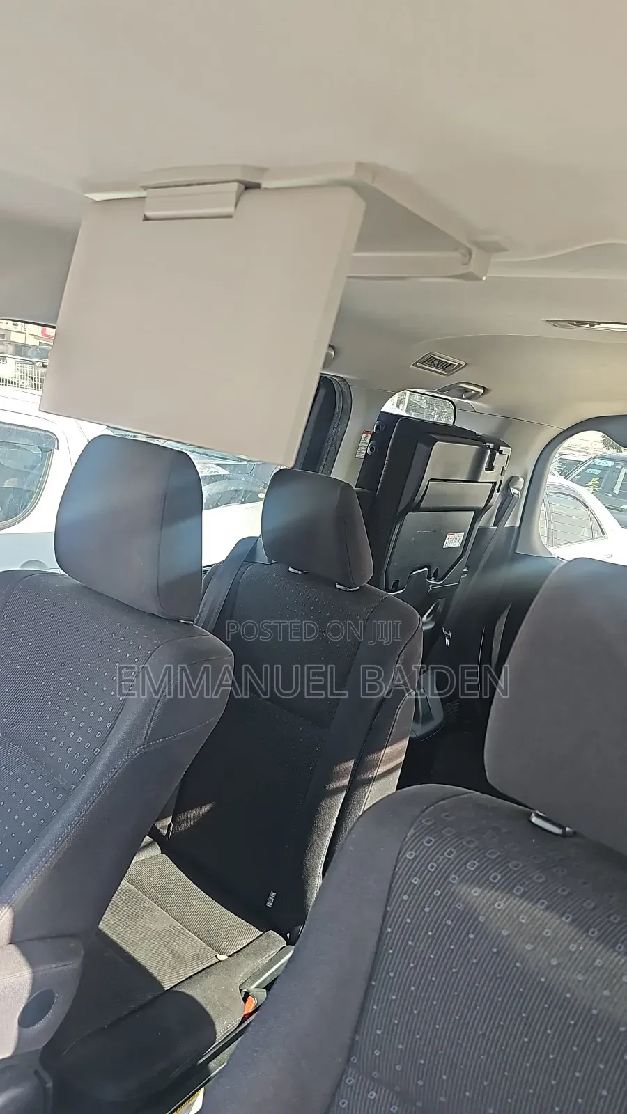 Toyota Voxy 2015 Gray