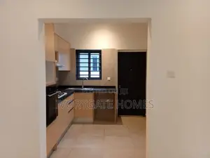 3bdrm House in Adenta for sale