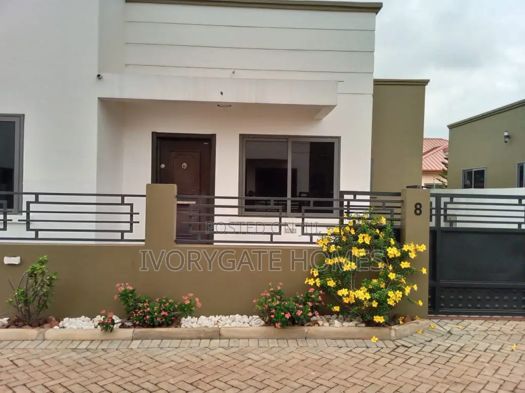 3bdrm House in Adenta for sale