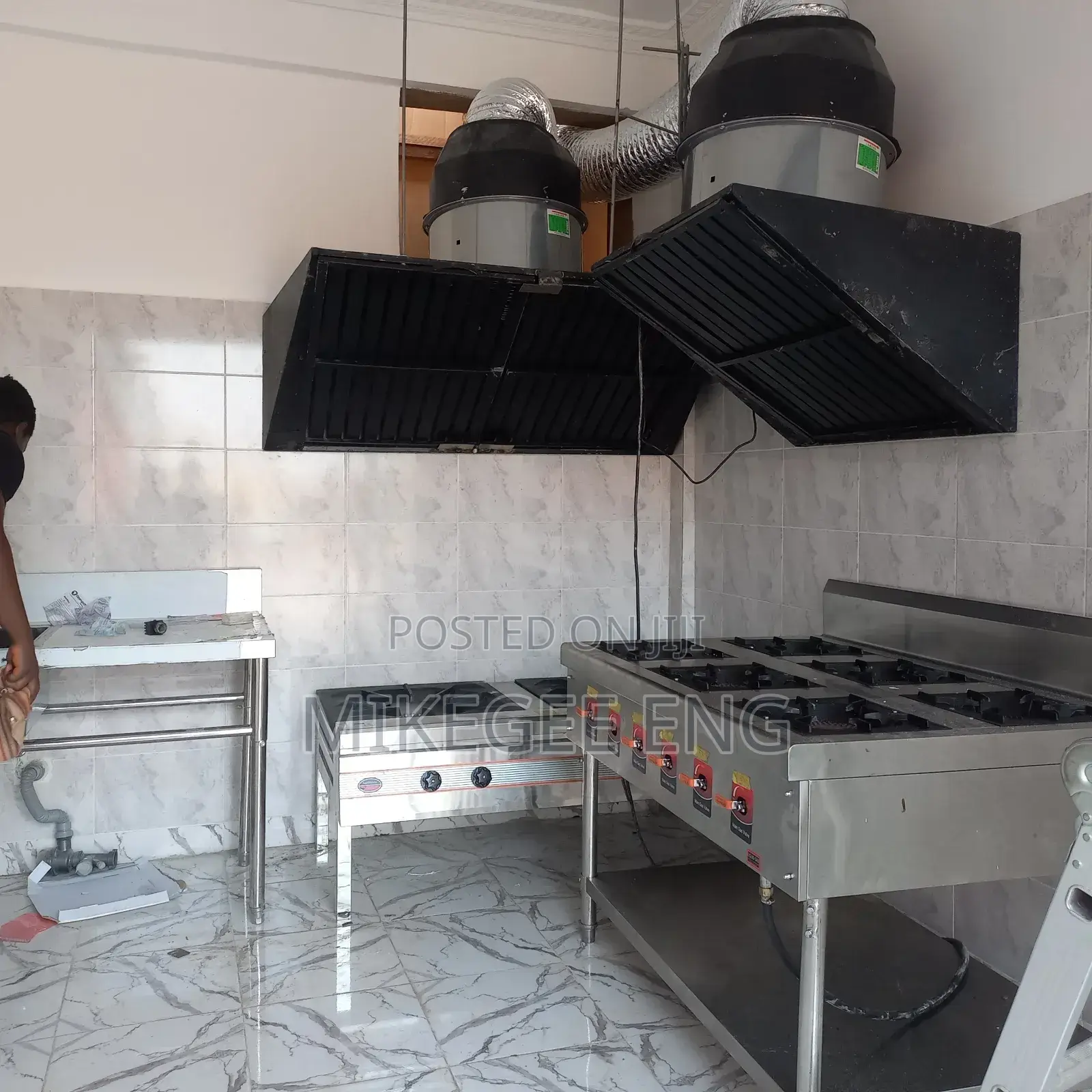 Heavy Duty Commercial Kitchen Extractor Installation for Restaurants