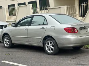 Toyota Corolla Verso 1.6 VVT-i 2005 Gold