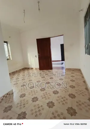 Mini Flat in Dr Roko, Fan Milk for rent