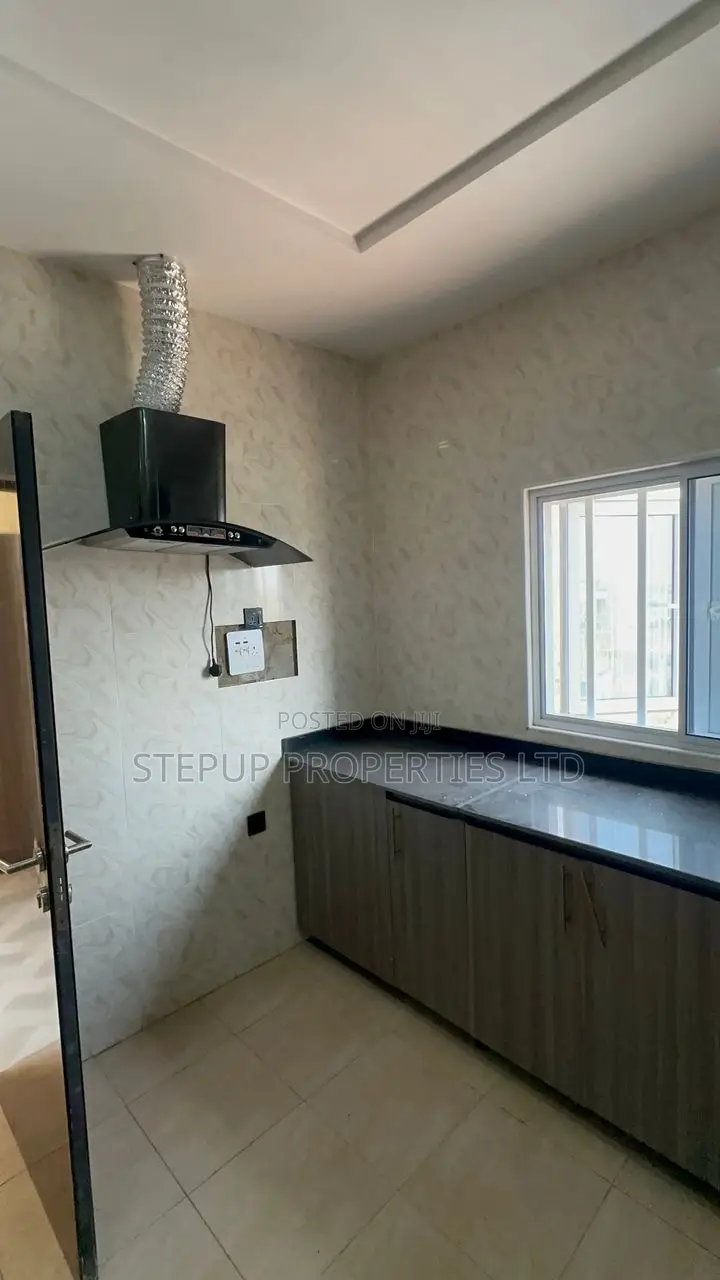2bdrm Apartment in Ogbojo, East Legon for rent