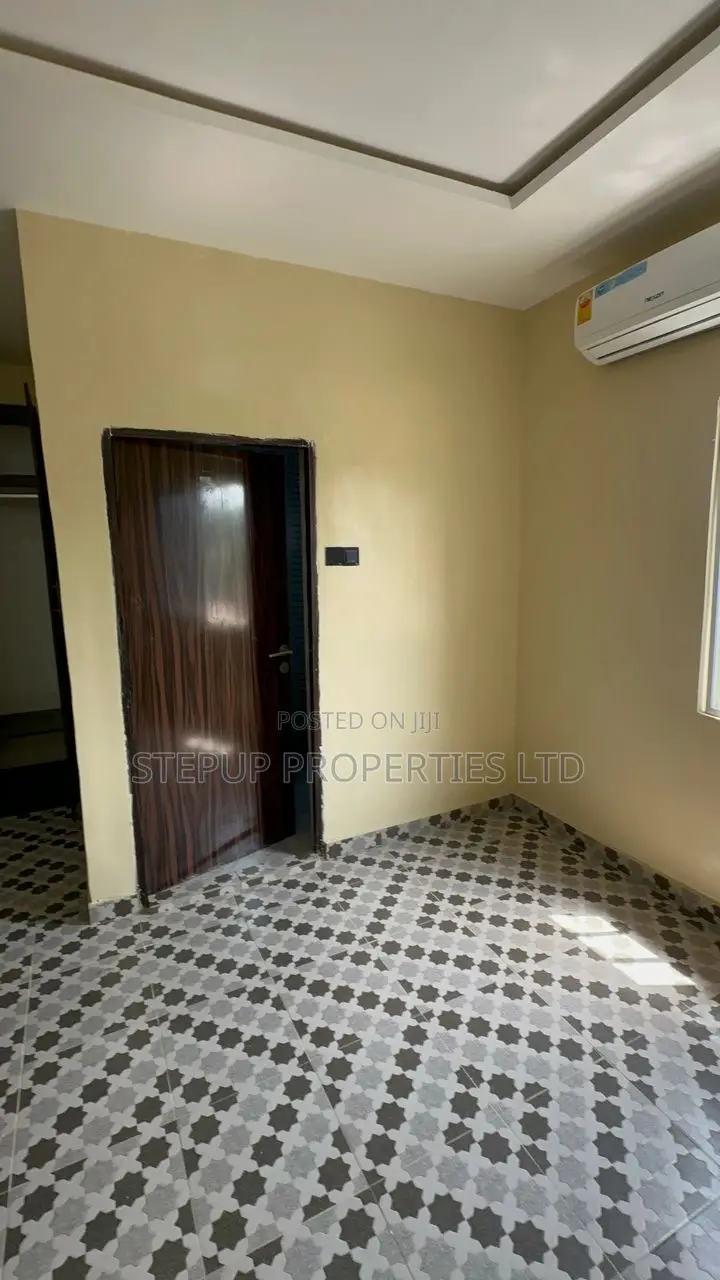 2bdrm Apartment in Ogbojo, East Legon for rent