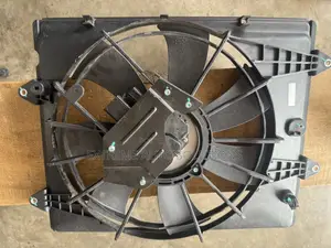 2016-2021 Honda Civic Radiator Fan Motor Fan Assembly 2.0l