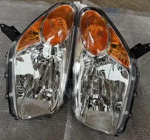 Toyota Rav4 2005 Headlights
