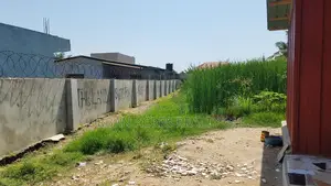 Gt.Accra, Amasaman (Medie) _ 1 Plot (70'x100') Land