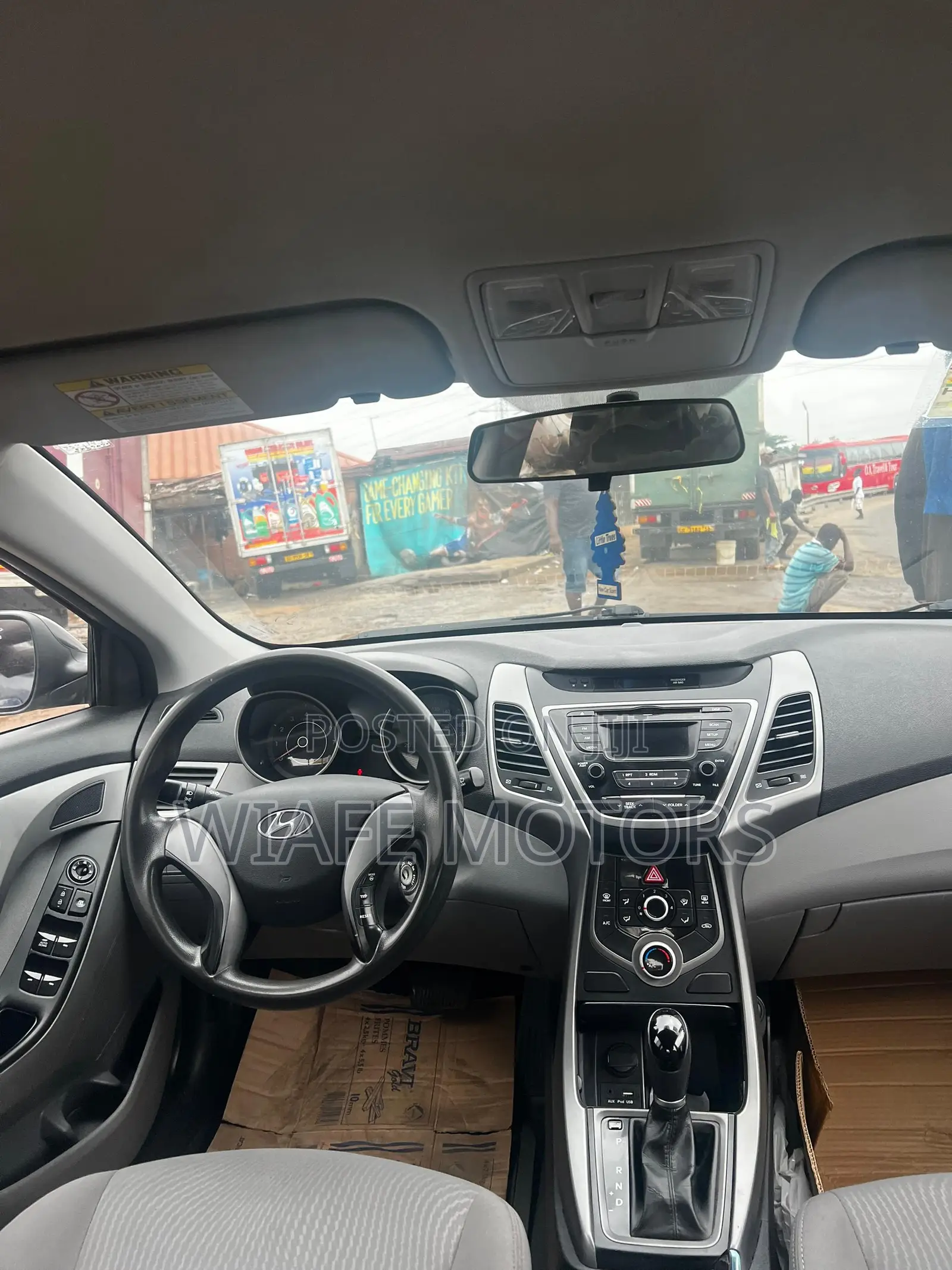 Hyundai Elantra SE 4dr Sedan (1.8L 4cyl 6M) 2015 Black