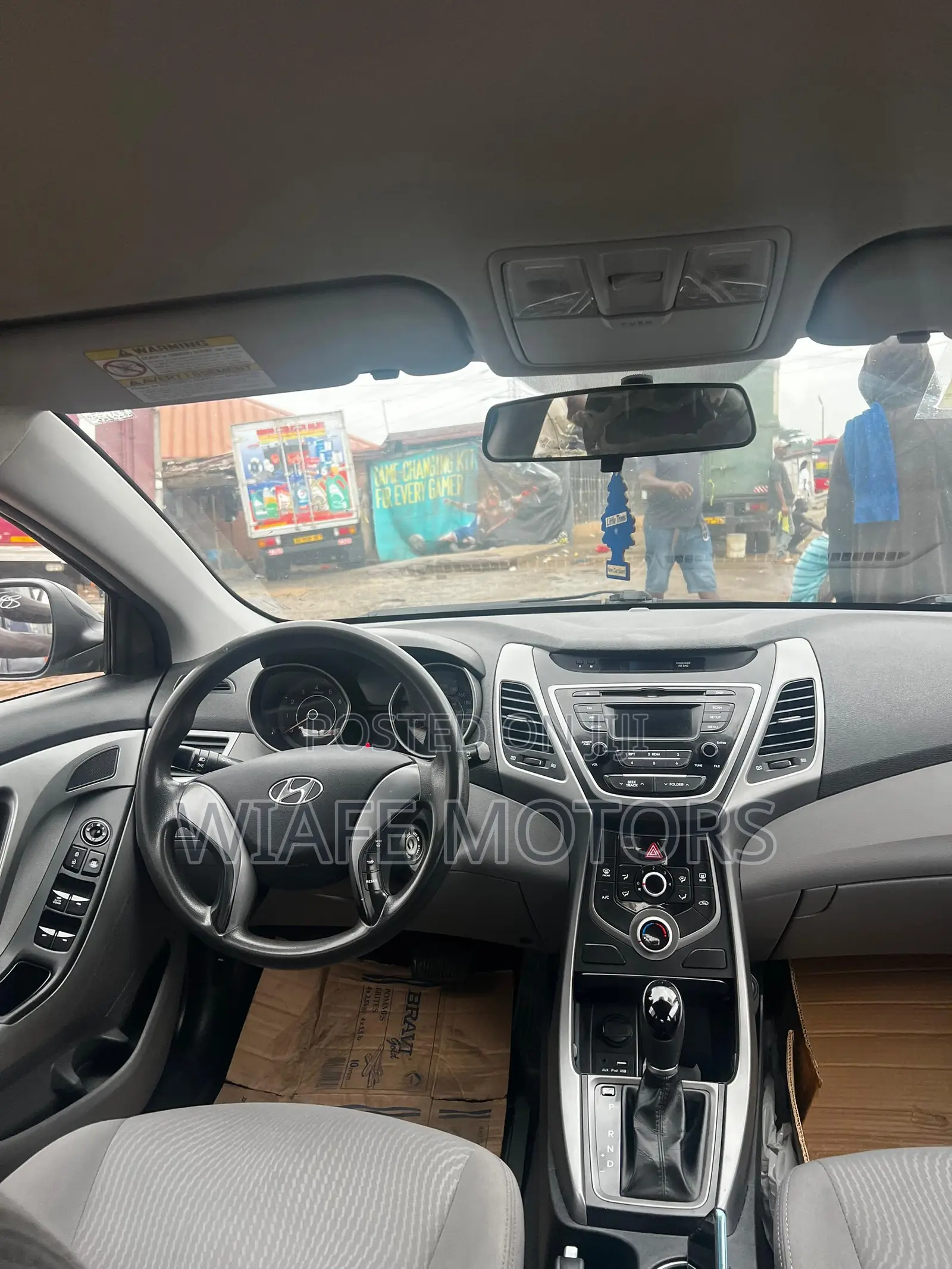 Hyundai Elantra SE 4dr Sedan (1.8L 4cyl 6M) 2015 Black